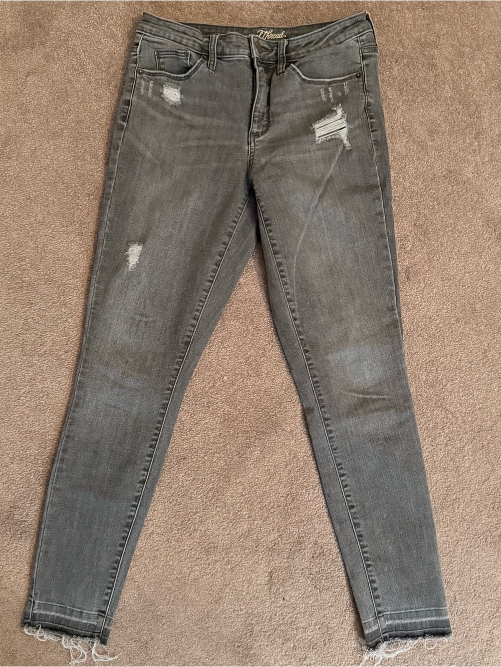 Universal Thread Women's Grey Distressed Skinny Jeans